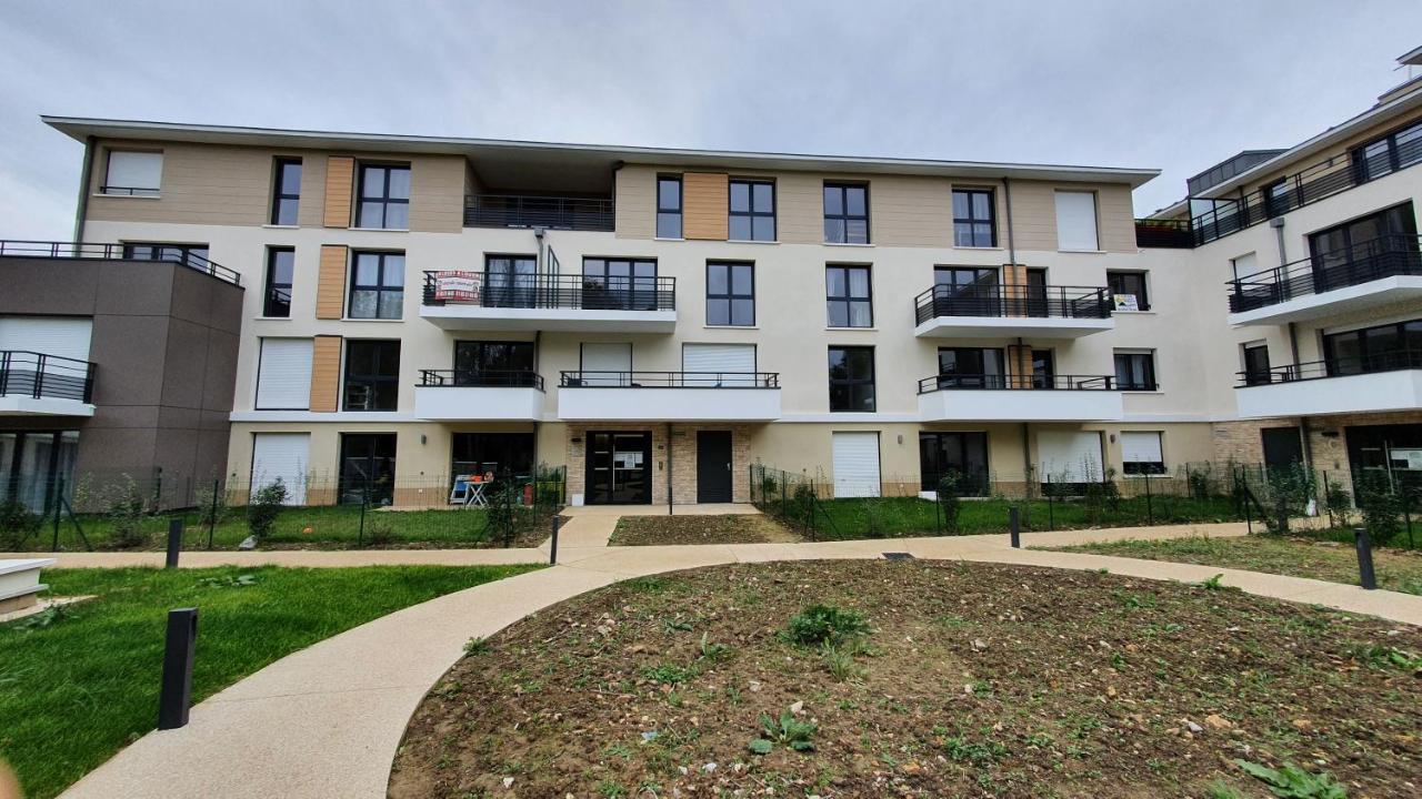 Pivoine -12 Min Des Parcs Walt Disney-Arrivee Autonome-Wifi&Parking Gratuit Montevrain Exterior photo